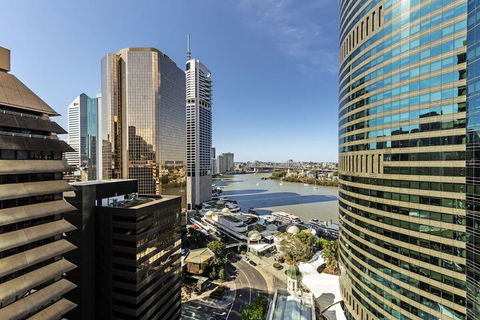 Oaks Brisbane On Felix Suites - Lismore Accommodation 6