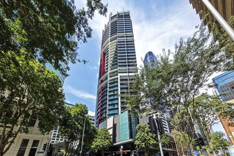 Oaks Brisbane On Felix Suites - Lismore Accommodation 5