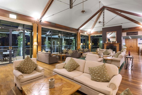 Oaks Cypress Lakes Resort - Lismore Accommodation 1