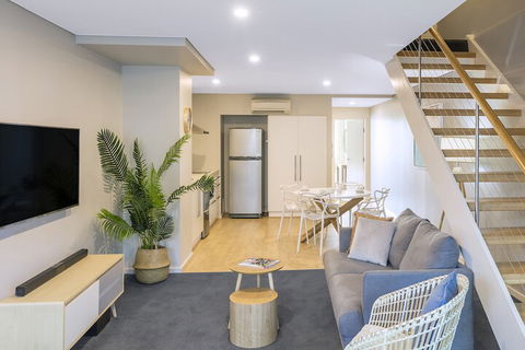 Oaks Nelson Bay Lure Suites - Lismore Accommodation 6