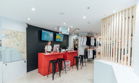 Base Backpackers Melbourne Hostel - Lismore Accommodation 6