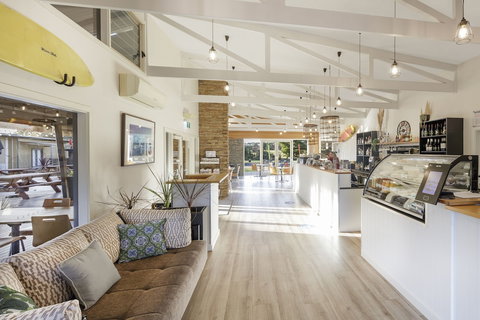 Ramada Resort By Wyndham Phillip Island - Lismore Accommodation 4