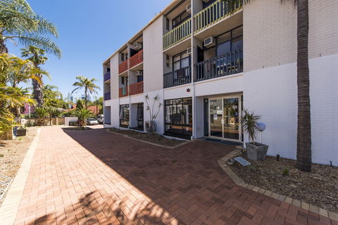 Billabong Backpackers Resort - Lismore Accommodation 0