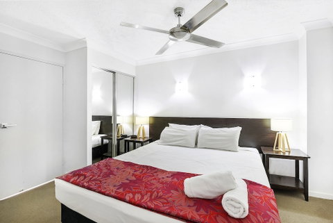 Broadbeach Travel Inn Apartments - Lismore Accommodation 6