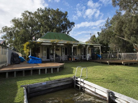 Mandurah Riverfront Holiday Rental - Lismore Accommodation 2