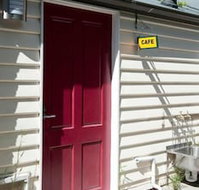 Lowena Cafe and Accommodation - Lismore Accommodation