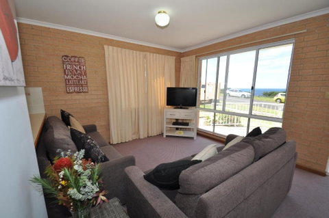 Unit 1 Countess Court - Lismore Accommodation 3