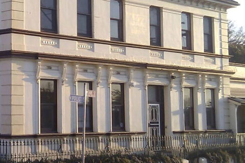 The Bank Guesthouse Glen Innes - Lismore Accommodation 4