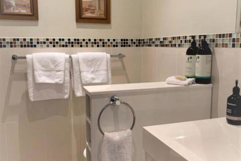 Nautica - Lismore Accommodation 5