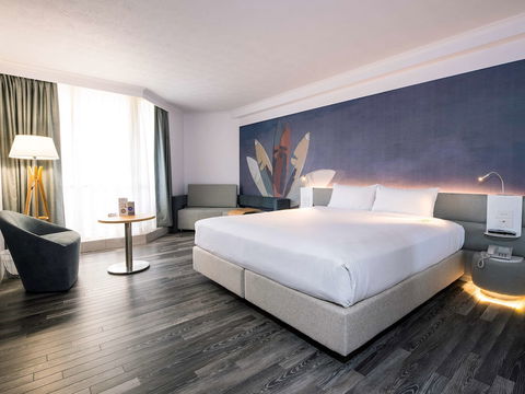 Novotel Surfers Paradise - Lismore Accommodation 3