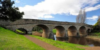 Bridge Cottage - Lismore Accommodation 1