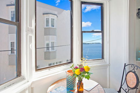 Beach House - Lismore Accommodation 4