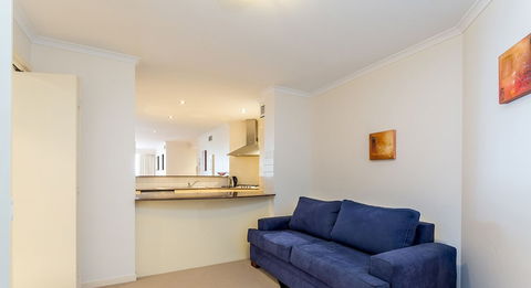 Beach House On Suttons - Lismore Accommodation 5