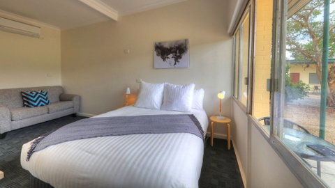 Corryong Hotel Motel - Lismore Accommodation 1