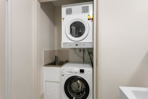 Astra Apartments Perth CBD - Lismore Accommodation 5