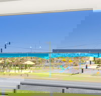 Beach Rd Villas by Rockingham Apartments