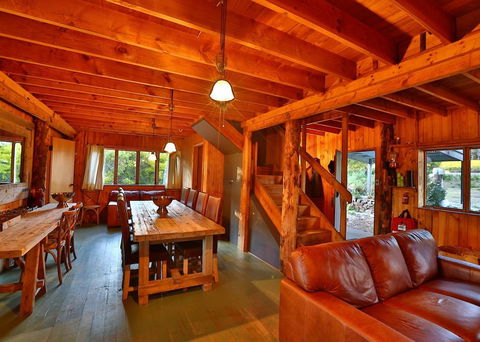 Bruny Island Lodge - Lismore Accommodation 2