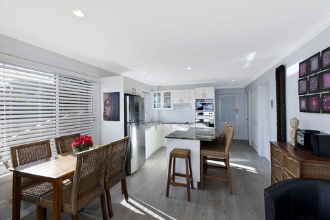 Ocean Pines 4 - Lismore Accommodation 4