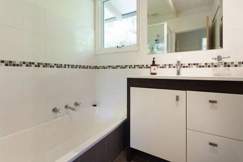 Maryrose Beautiful Close Walk To The Beach - Lismore Accommodation 6