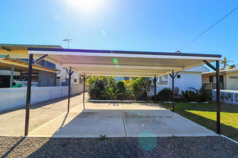 Blacksmiths Sea Breeze - Lismore Accommodation 5