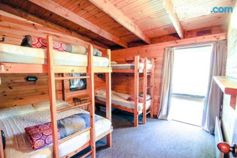 Sambar Lodge - Lismore Accommodation 4