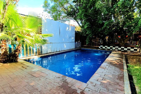 Jump Inn Alice Budget Accommodation - Lismore Accommodation 2