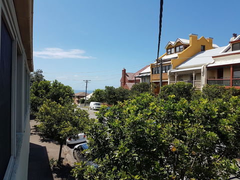 Newcastle Short Stay Apartments - Vista Apartment - Lismore Accommodation 2