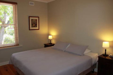 Warwick Apartment - Lismore Accommodation 0