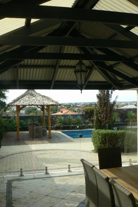 La Mer Home With A Pool - Lismore Accommodation 2