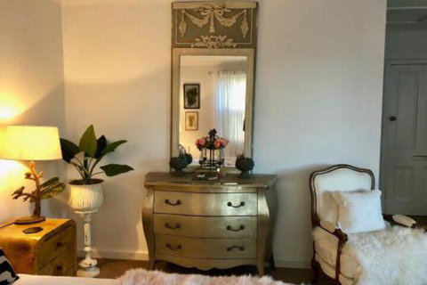 Rainy Hill Retreat - Lismore Accommodation 0