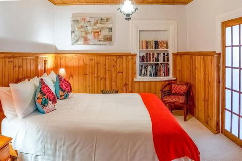 Brigham House - Lismore Accommodation 7