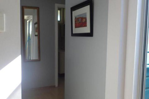 Moore River Cottage - Lismore Accommodation 3