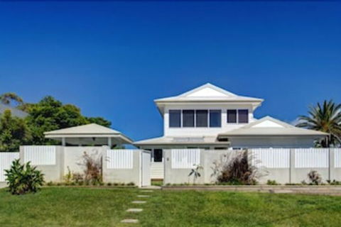 Away On Seaview Street - Lismore Accommodation 1