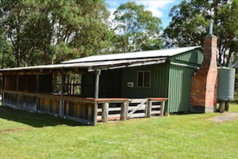 Four Bull Hut - Lismore Accommodation 0