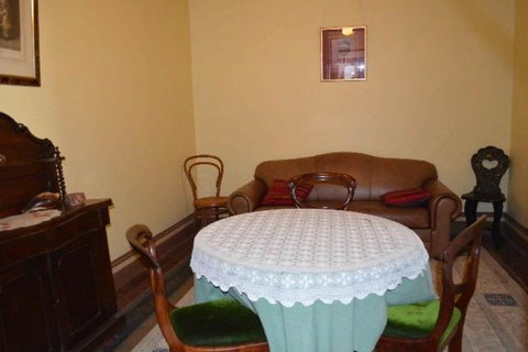 Albion Cottage - Lismore Accommodation 3