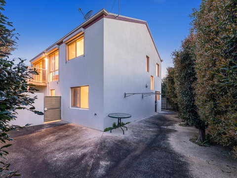 Sound Of The Sea - Lismore Accommodation 4