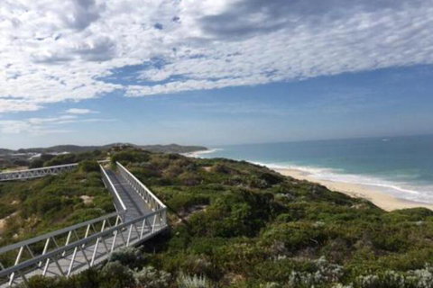 Yanchep Beach Retreat - Lismore Accommodation 1