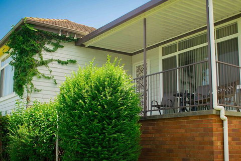 High View Cottage - Lismore Accommodation 5