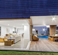 Luxe House Tweed Coast Holidays  - Lismore Accommodation