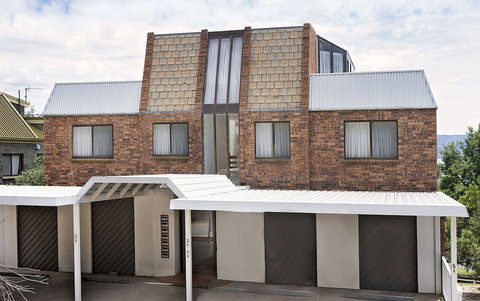 Avalanche 6 - Sophisticated Style & Modern Comfort With A Central Location - Lismore Accommodation 1