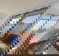 Acacia Kingscliff Town Holiday Apartment - Lismore Accommodation