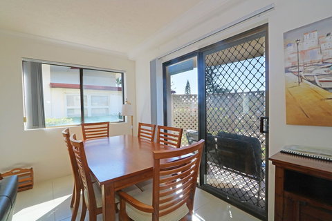 Acacia Kingscliff Town Holiday Apartment - Lismore Accommodation 0