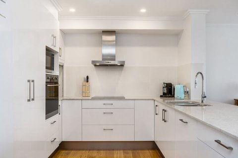 A PERFECT STAY - Ocean Walk - Lismore Accommodation 3