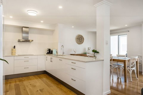 A PERFECT STAY - Ocean Walk - Lismore Accommodation 2