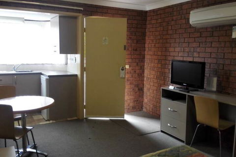 Bomaderry Motor Inn - Lismore Accommodation 6