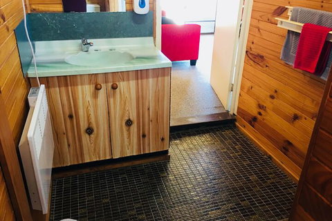 Anglers Reach Lakeside Village - Lismore Accommodation 1