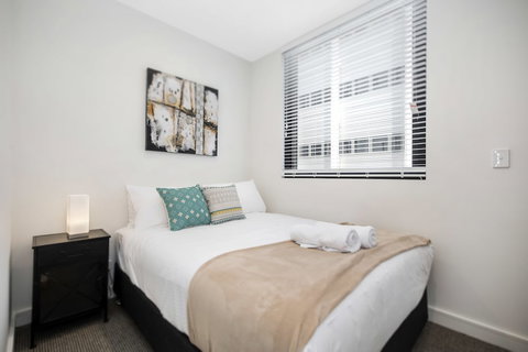 Astra Apartments Newcastle East - Lismore Accommodation 2