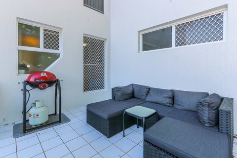 Triton Shores Holiday Apartment - Lismore Accommodation 1