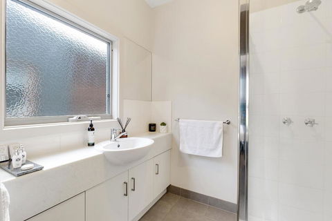 Tangles - Lismore Accommodation 7