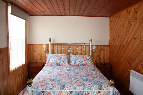 TasShacks - Lismore Accommodation 1